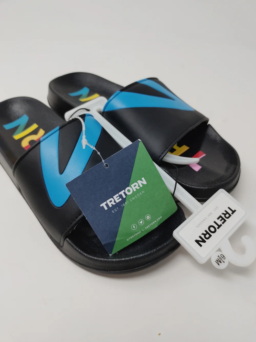 Tretorn slip slide